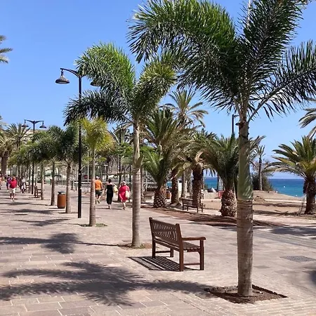 Carmen Sunrise, Cristianos *